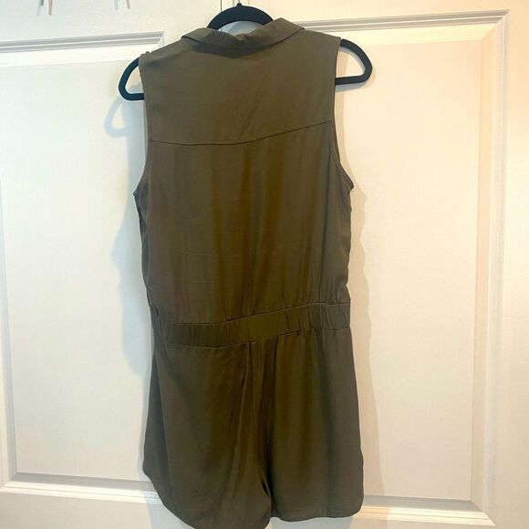 Button front jumpsuit - Picture 5 of 5